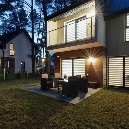 Prestigious House Park By Renters Rozewie