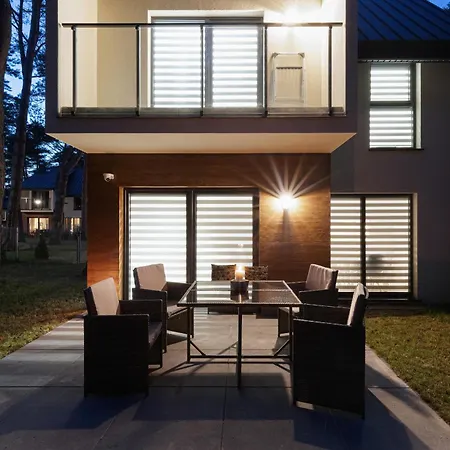 Prestigious House Park By Renters *