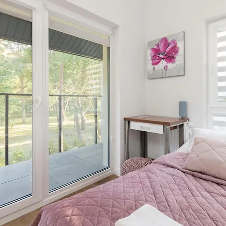 Prestigious House Park By Renters * Rozewie