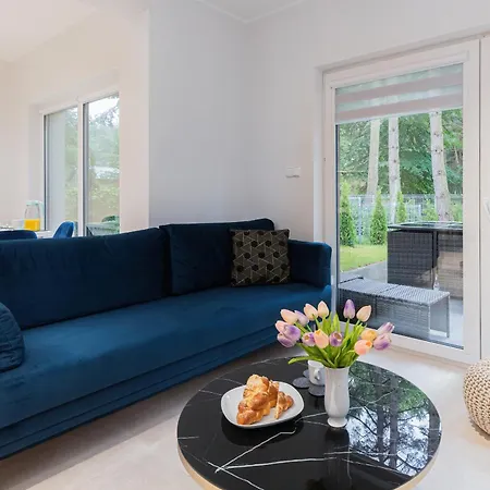 Prestigious House Park By Renters